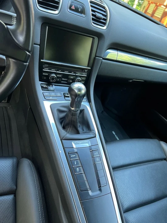 2014 Porsche 981 Cayman - Image 10 of 15