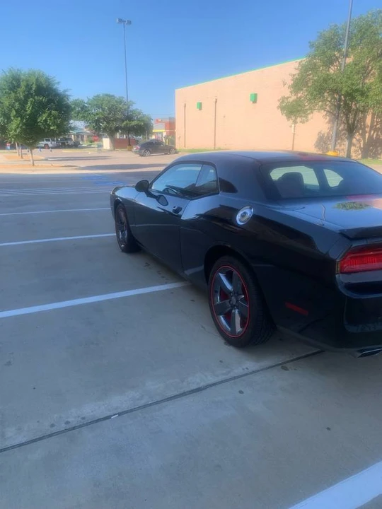 2014 Dodge Challenger 3rd Gen - Image 5 of 16