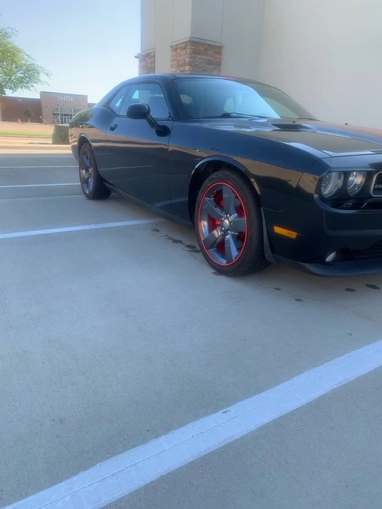 2014 Dodge Challenger 3rd Gen - Image 9 of 16