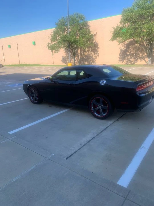 2014 Dodge Challenger 3rd Gen - Image 10 of 16
