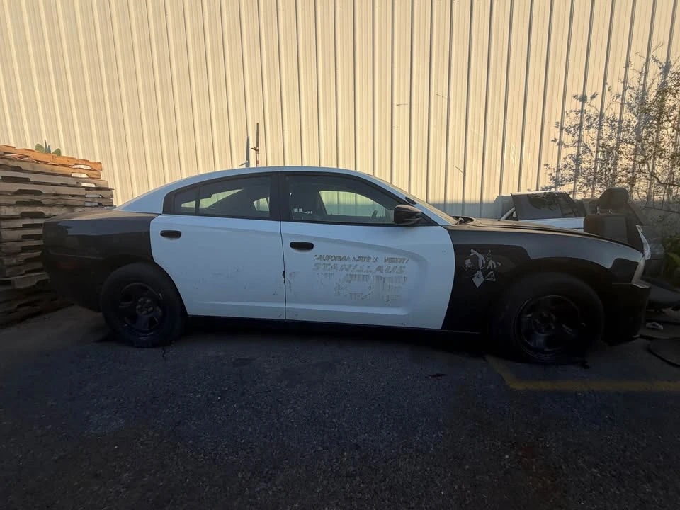 2014 Dodge Charger 7th Gen - Image 2 of 6