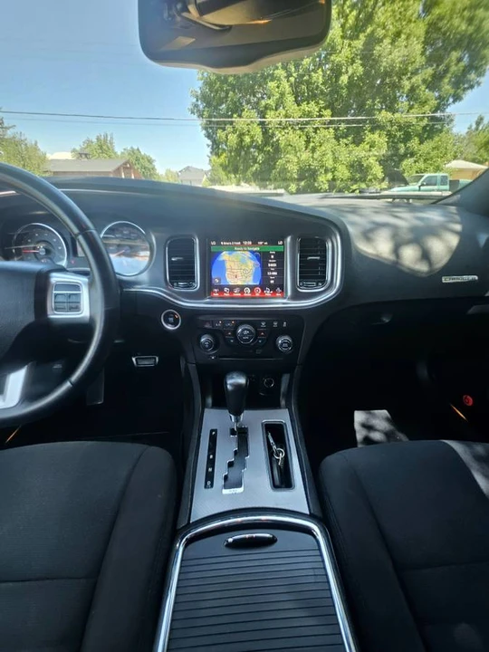 2014 Dodge Charger 7th Gen - Image 6 of 16
