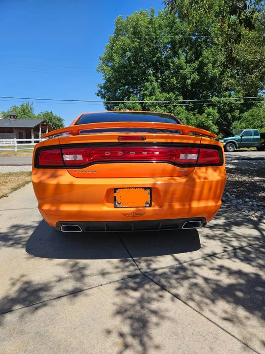2014 Dodge Charger 7th Gen - Image 9 of 16
