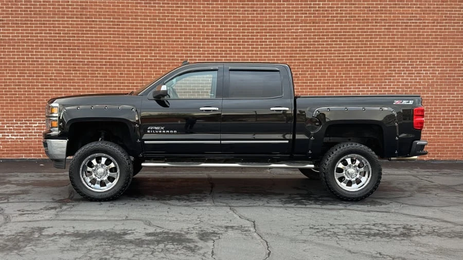 2014 Chevrolet Silverado 3rd Gen - Image 2 of 11