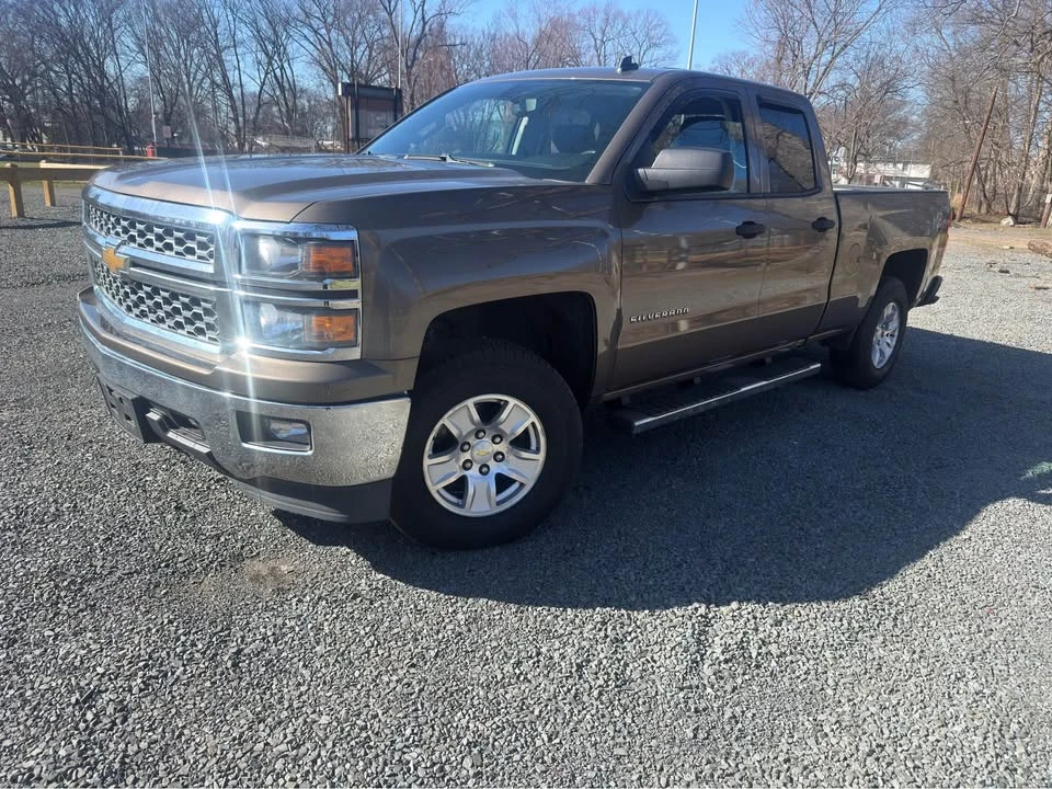 2014 Chevrolet Silverado 3rd Gen - Image 3 of 17