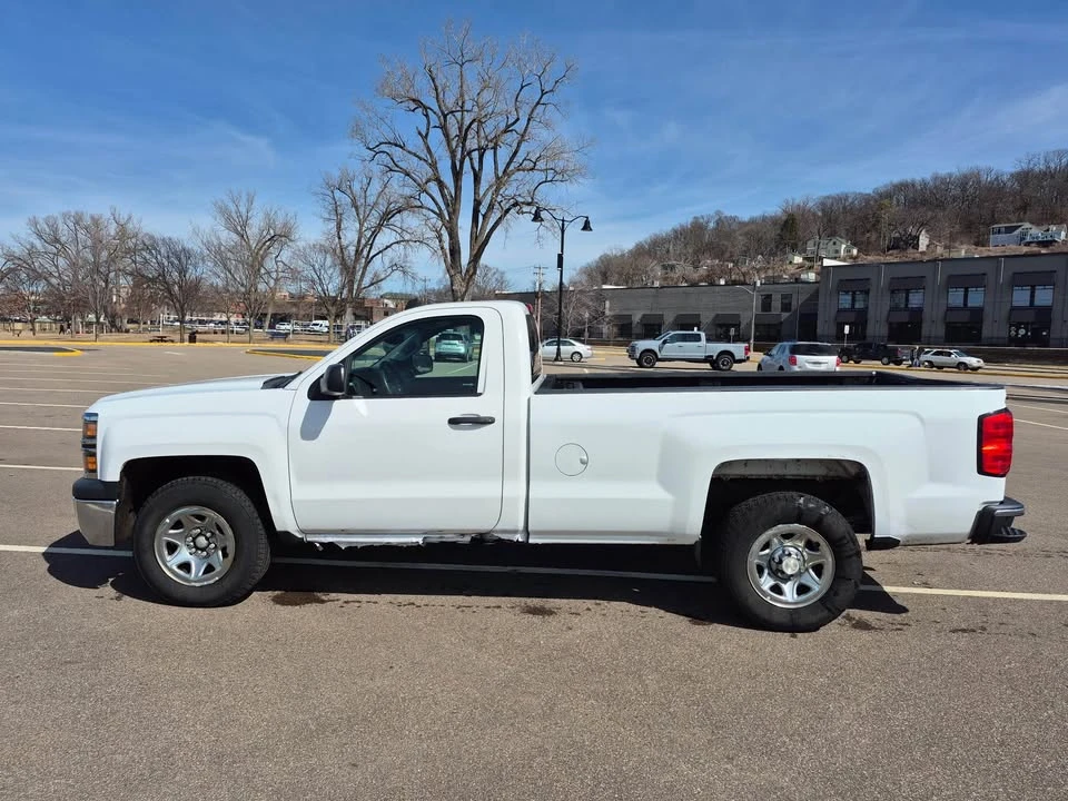 2014 Chevrolet Silverado 3rd Gen - Image 2 of 10
