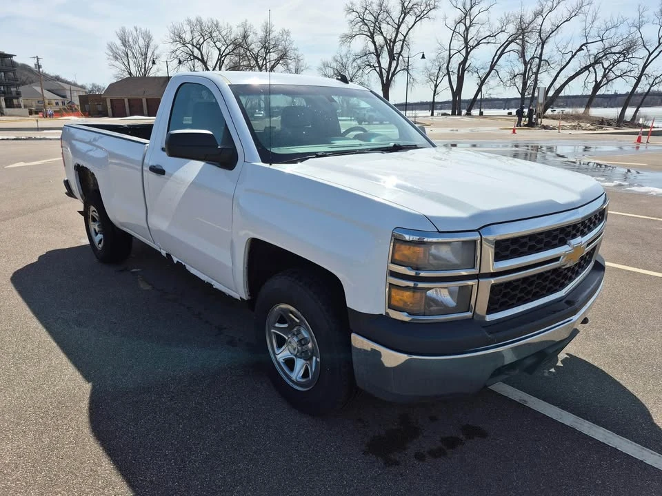 2014 Chevrolet Silverado 3rd Gen - Image 5 of 10