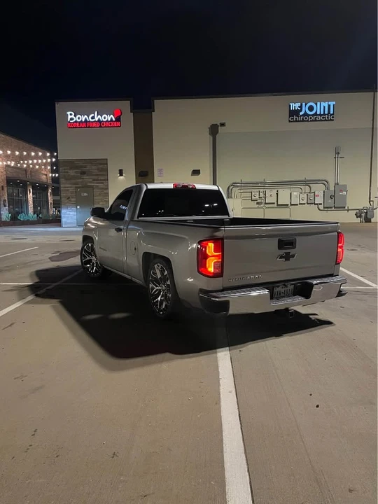 2014 Chevrolet Silverado 3rd Gen - Image 2 of 7