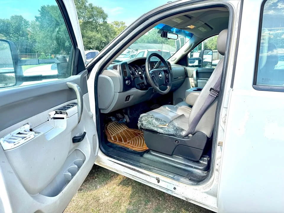 2014 Chevrolet Silverado Heavy Duty 2nd Gen - Image 11 of 13