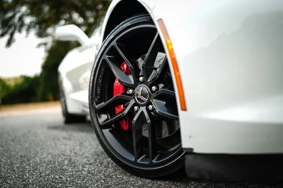 2014 Chevrolet Corvette C7 - Image 2 of 19