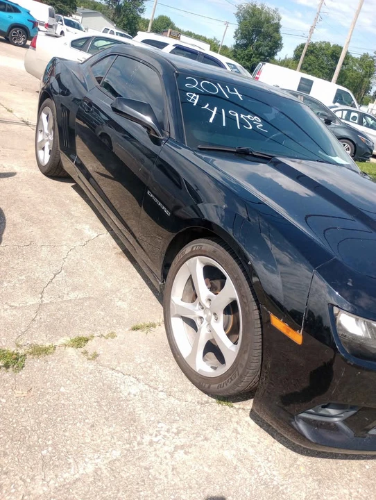 2014 Chevrolet Camaro 5th Gen - Image 2 of 9