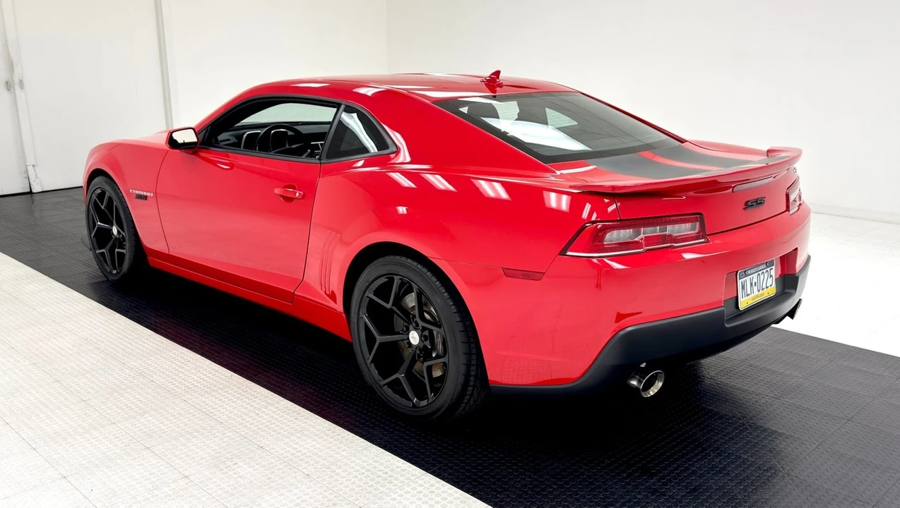 2014 Chevrolet Camaro SS 5th Gen - Image 3 of 12