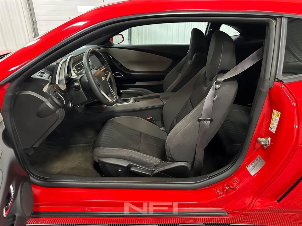 2014 Chevrolet Camaro 5th Gen - Image 25 of 31