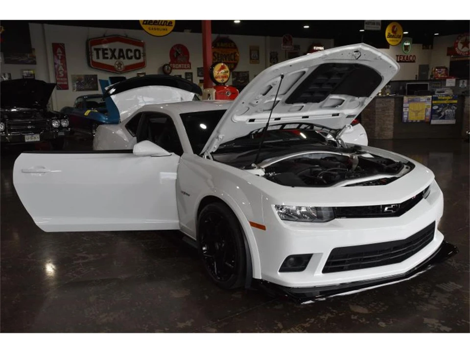 2014 Chevrolet Camaro 5th Gen - Image 10 of 31
