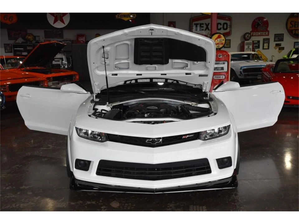 2014 Chevrolet Camaro 5th Gen - Image 11 of 31