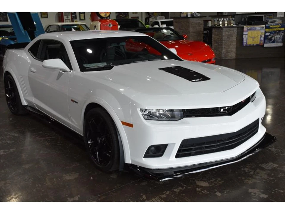 2014 Chevrolet Camaro 5th Gen - Image 2 of 31