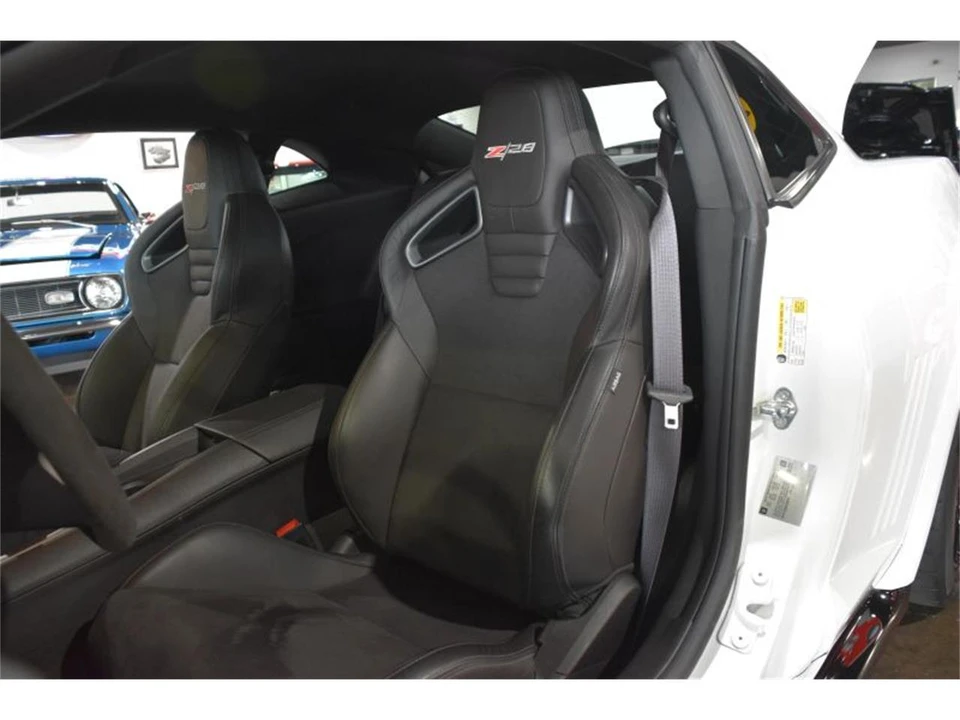 2014 Chevrolet Camaro 5th Gen - Image 30 of 31