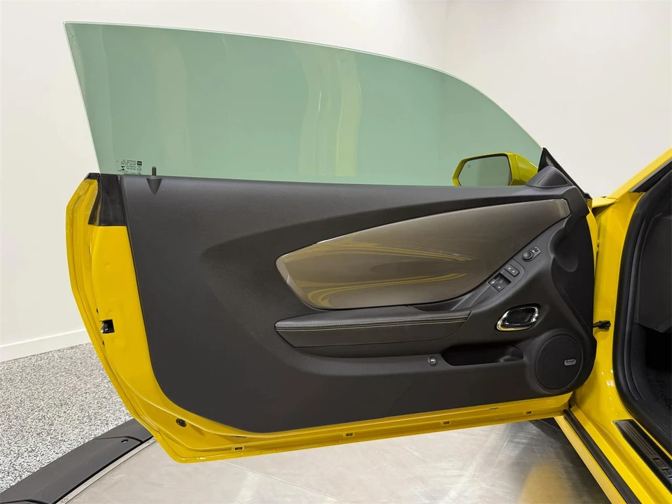 2014 Chevrolet Camaro 5th Gen - Image 27 of 31