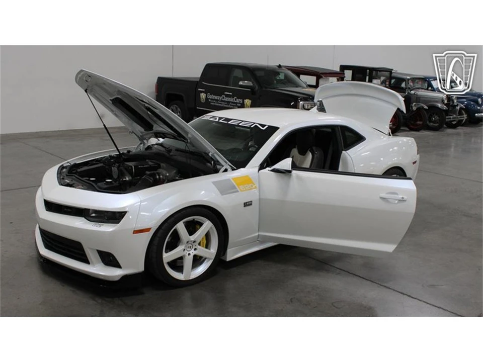 2014 Chevrolet Camaro 5th Gen - Image 26 of 31
