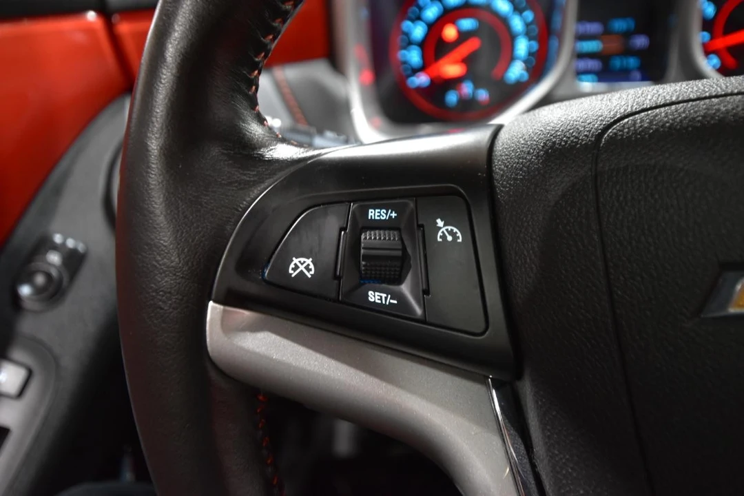 2014 Chevrolet Camaro SS 5th Gen - Image 18 of 31