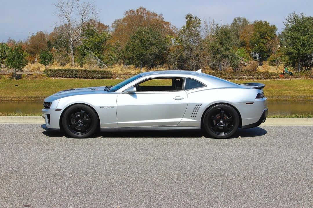 2014 Chevrolet Camaro 5th Gen - Image 2 of 21