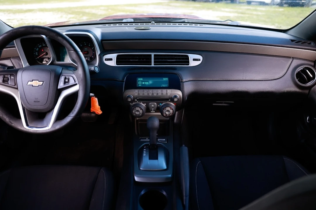 2014 Chevrolet Camaro 5th Gen - Image 2 of 12