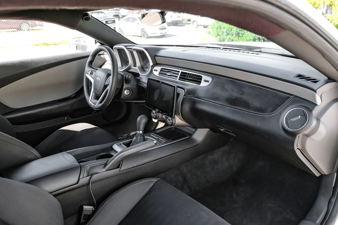 2014 Chevrolet Camaro 5th Gen - Image 11 of 21