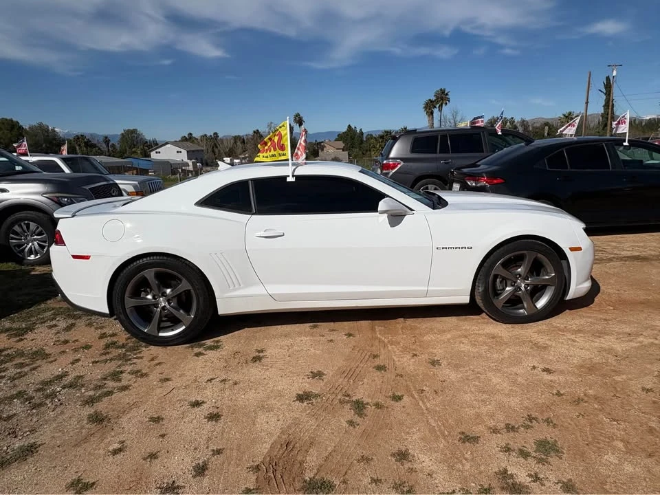 2014 Chevrolet Camaro 5th Gen - Image 4 of 15