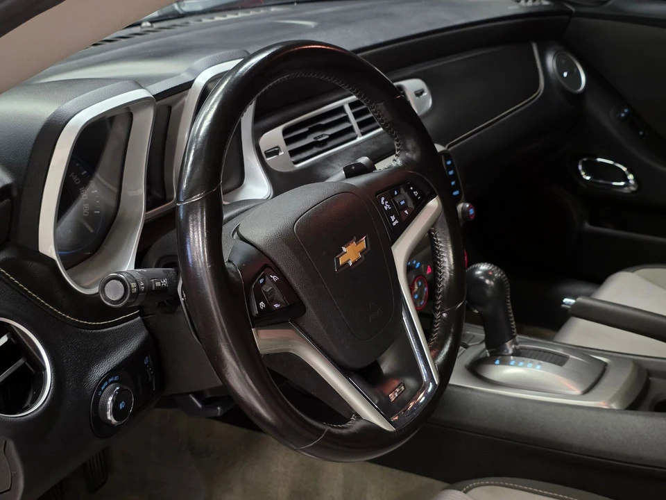 2014 Chevrolet Camaro SS 5th Gen - Image 17 of 31
