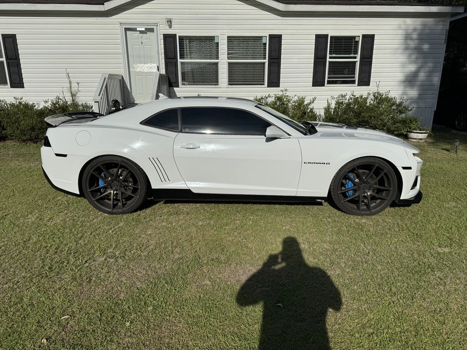2014 Chevrolet Camaro SS 5th Gen - Image 2 of 31