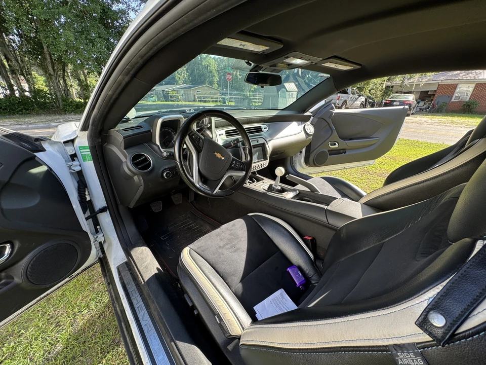 2014 Chevrolet Camaro SS 5th Gen - Image 24 of 31