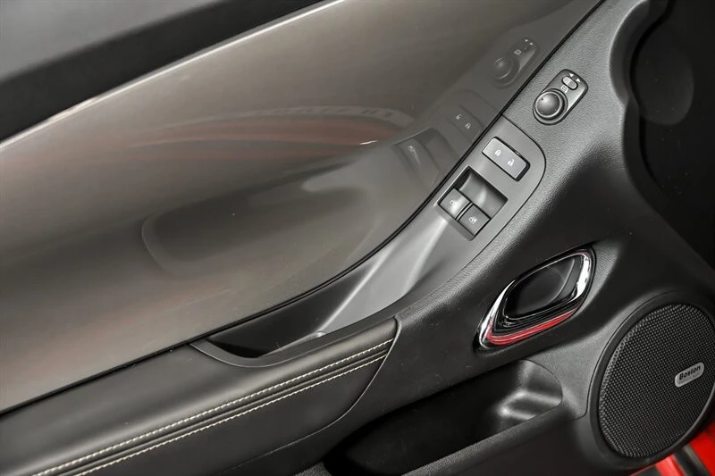 2014 Chevrolet Camaro SS 5th Gen - Image 13 of 29