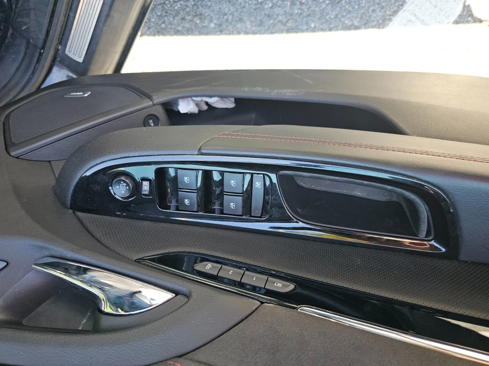 2014 Chevrolet Caprice - Image 9 of 11