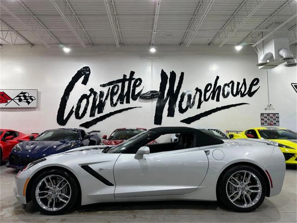2014 Chevrolet Corvette C7 - Image 2 of 29