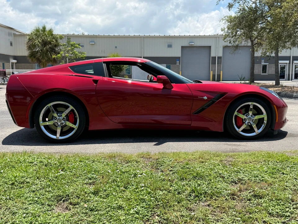 2014 Chevrolet Corvette C7 - Image 11 of 15