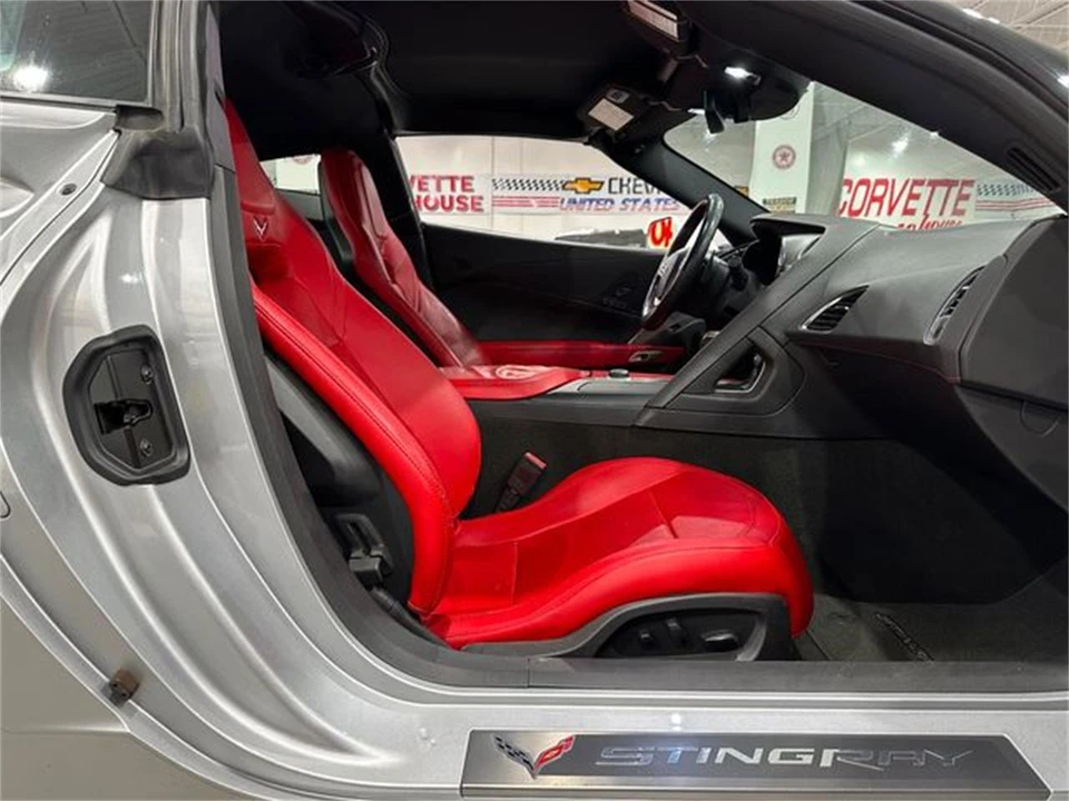2014 Chevrolet Corvette C7 - Image 5 of 30