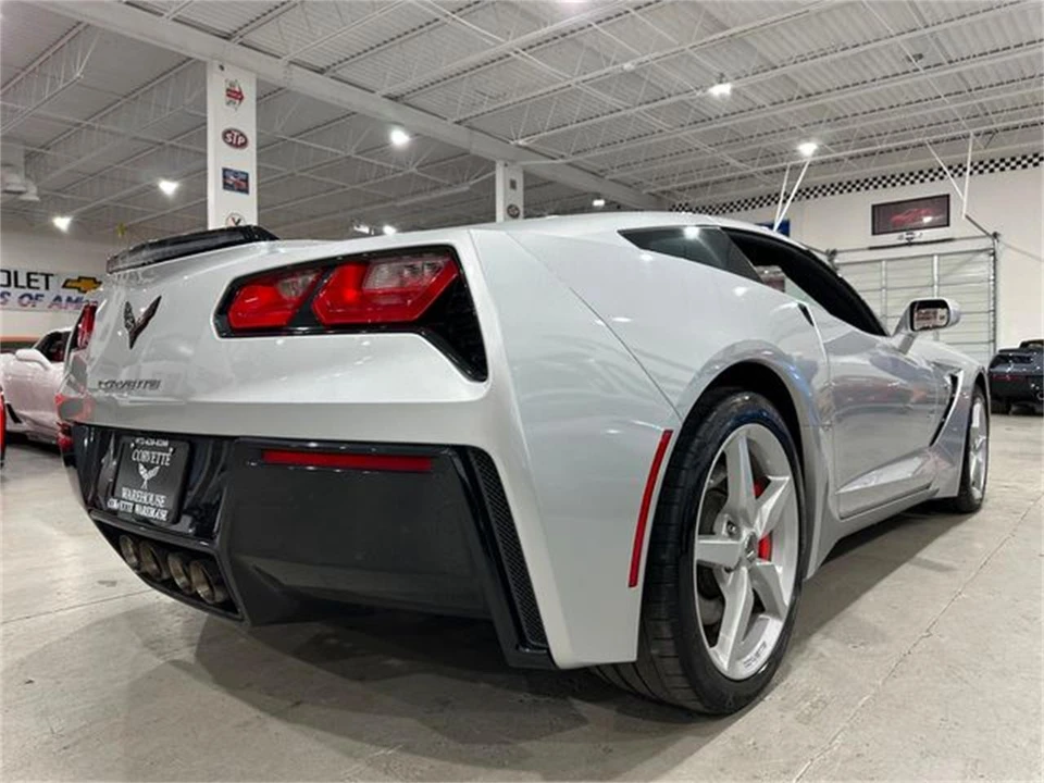 2014 Chevrolet Corvette C7 - Image 23 of 30
