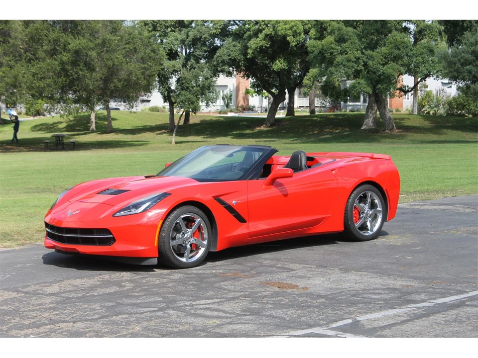 2014 Chevrolet Corvette C7 - Image 2 of 31