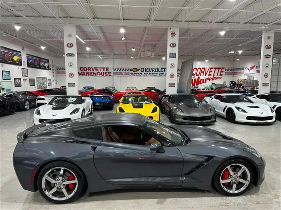 2014 Chevrolet Corvette C7 - Image 2 of 30