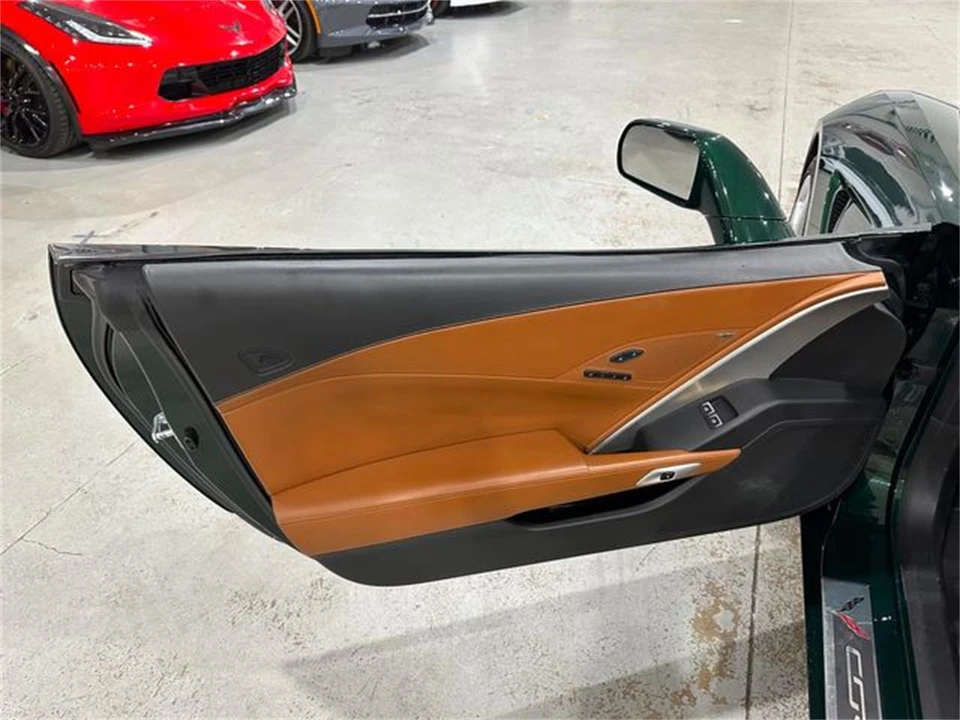 2014 Chevrolet Corvette C7 - Image 13 of 30