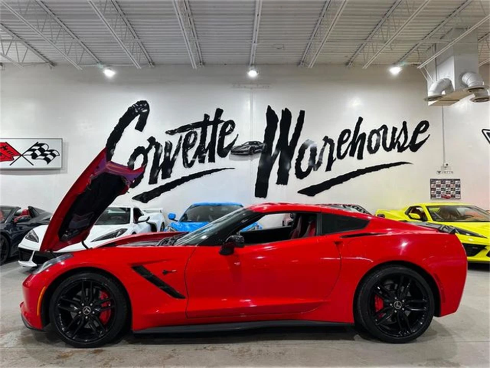 2014 Chevrolet Corvette C7 - Image 2 of 30