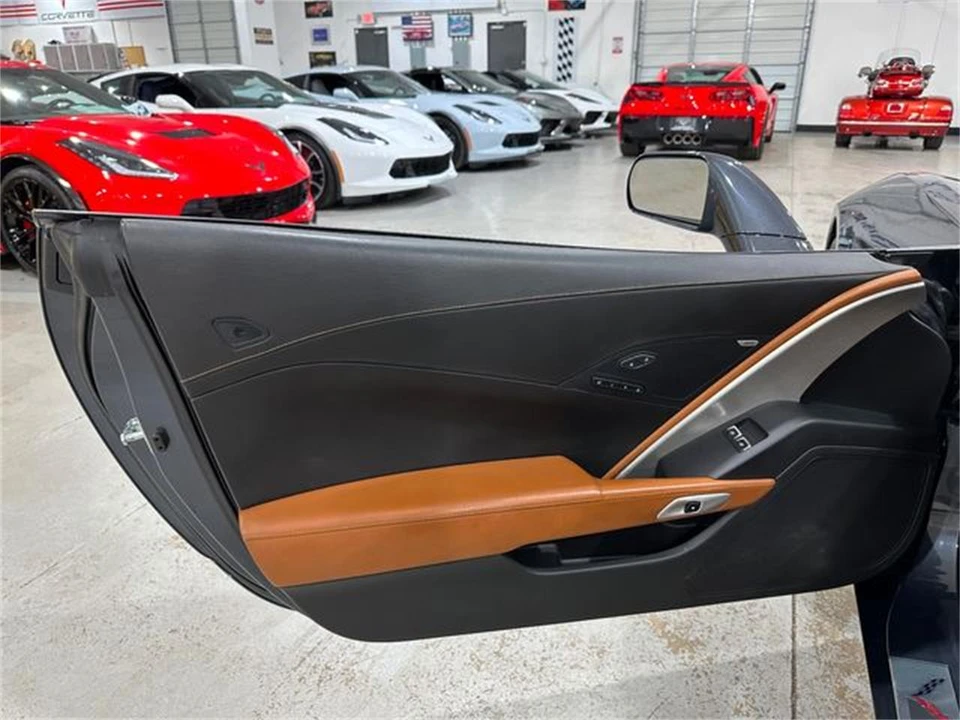 2014 Chevrolet Corvette C7 - Image 15 of 30