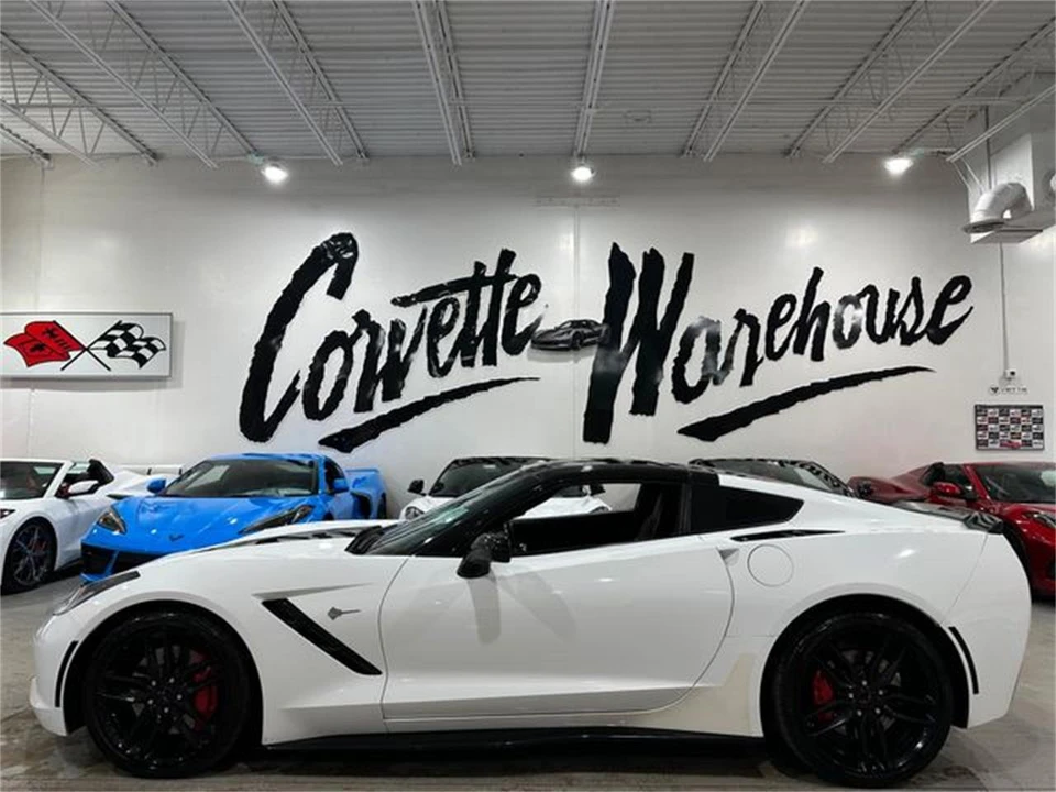 2014 Chevrolet Corvette C7 - Image 2 of 30