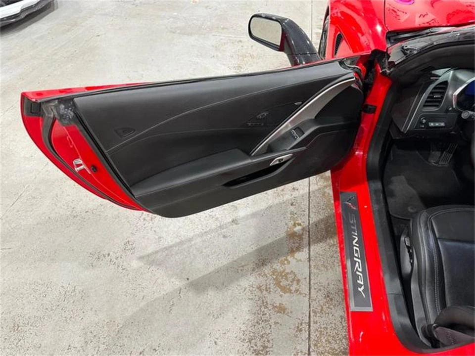 2014 Chevrolet Corvette C7 - Image 15 of 30