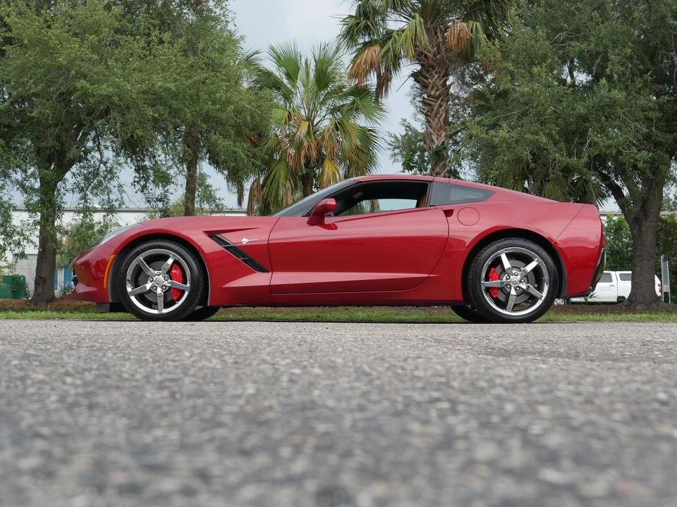 2014 Chevrolet Corvette C7 - Image 11 of 24