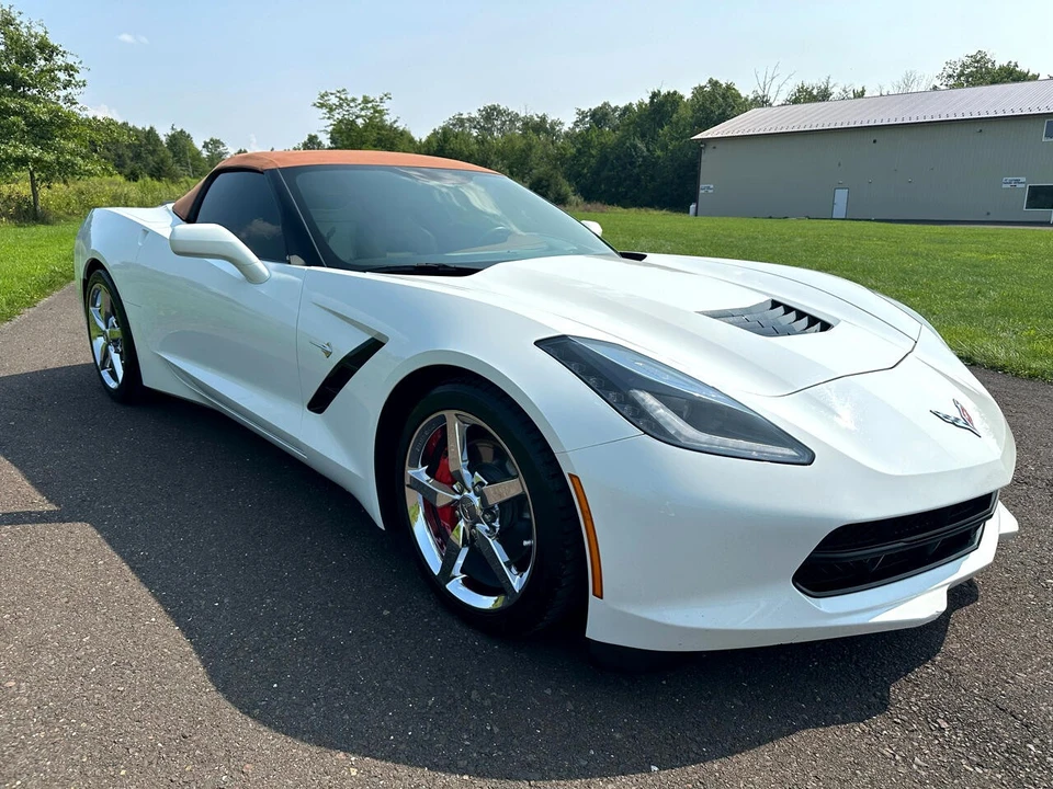 2014 Chevrolet Corvette C7 - Image 2 of 21