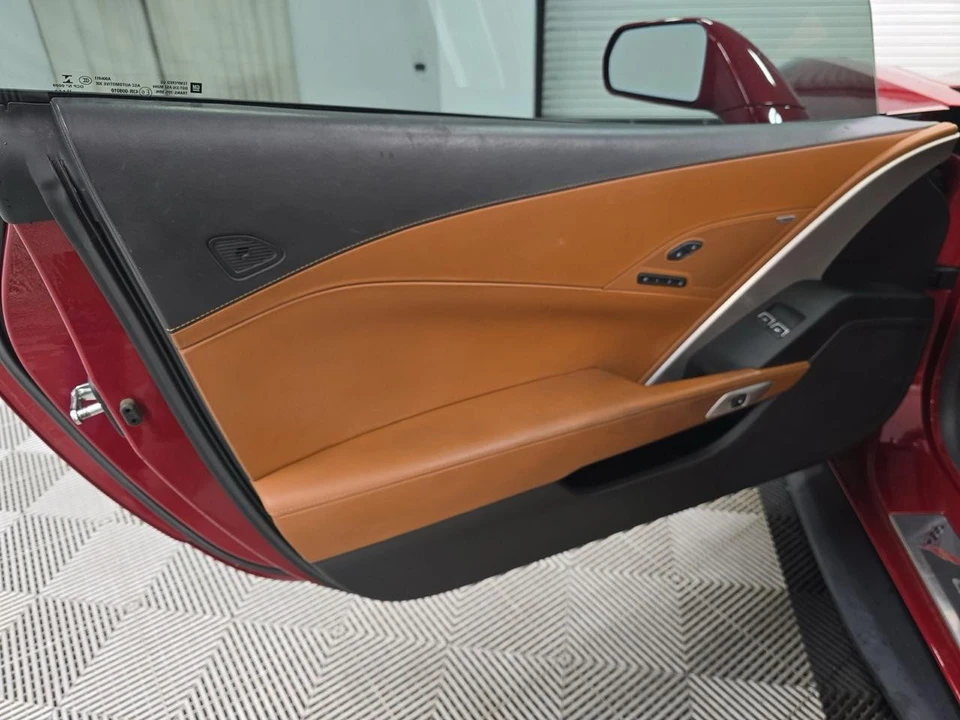 2014 Chevrolet Corvette C7 - Image 10 of 15