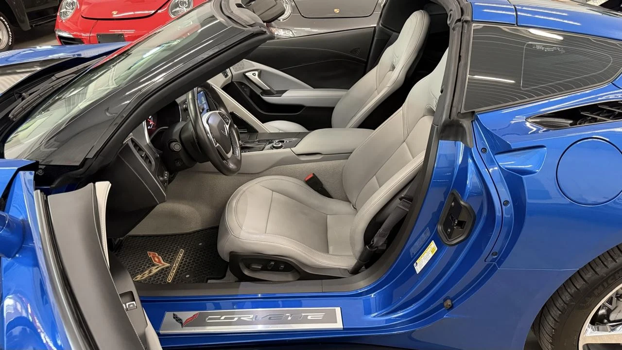 2014 Chevrolet Corvette C7 - Image 16 of 31