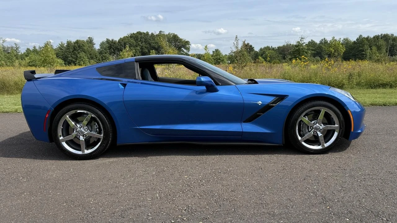 2014 Chevrolet Corvette C7 - Image 5 of 31
