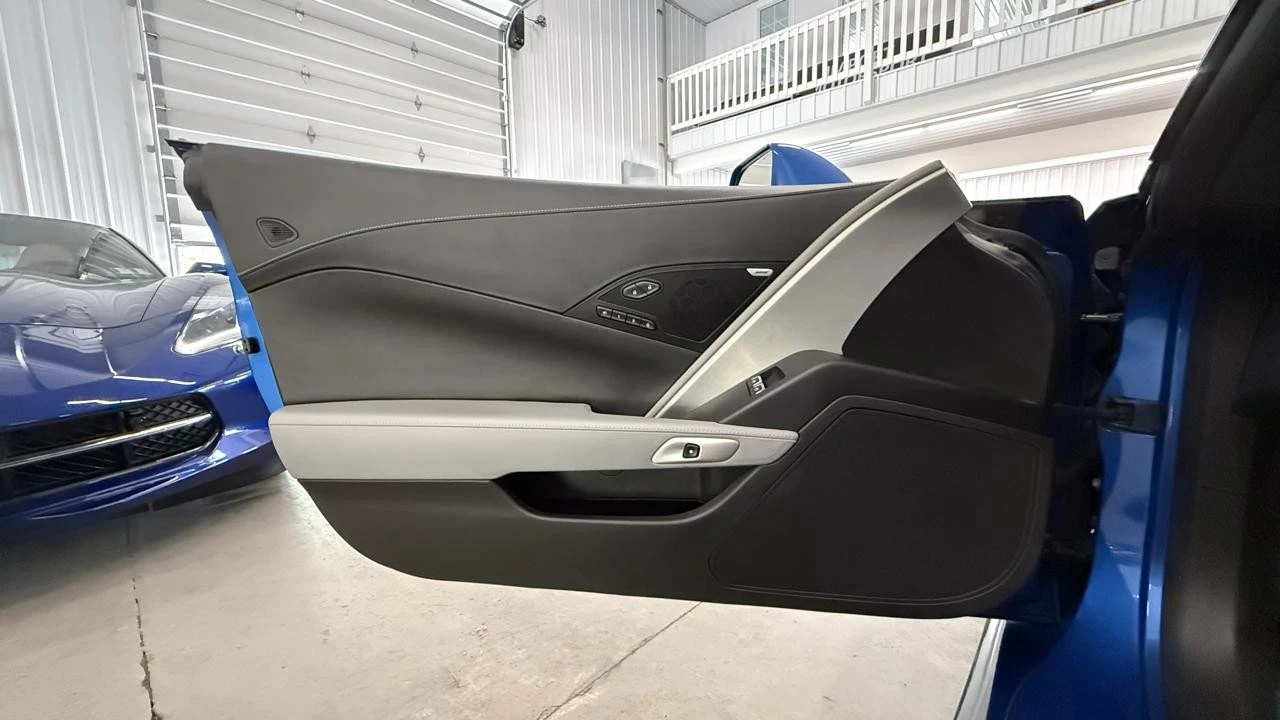 2014 Chevrolet Corvette C7 - Image 25 of 31